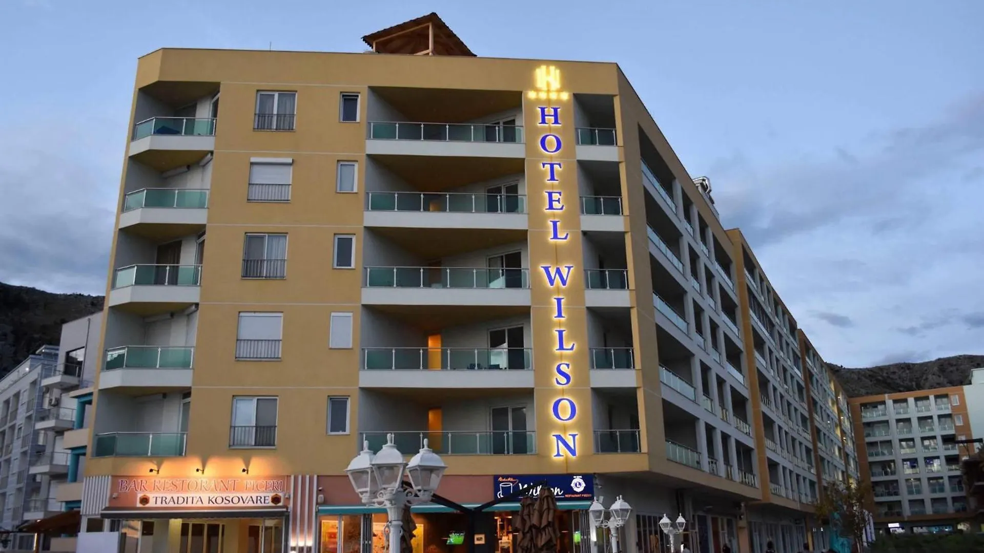 Hotel Wilson Αλέσιον 4*,  Αλβανία
