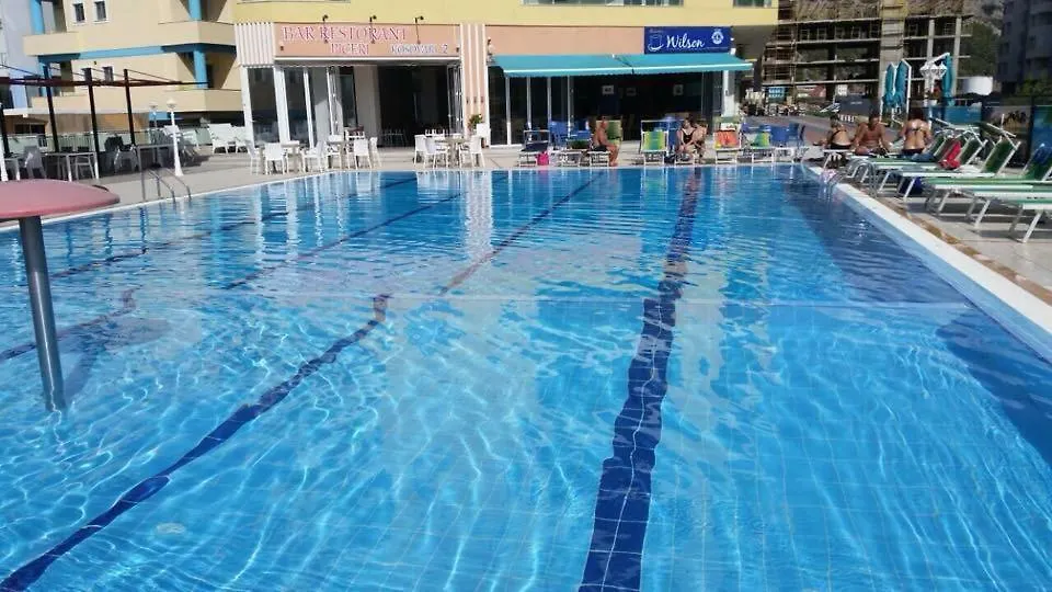 Hotel Wilson Лежа